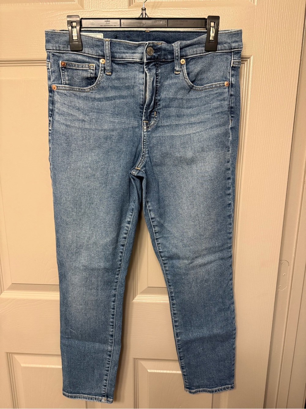 GAP Women’s True Skinny High Rise Jeans